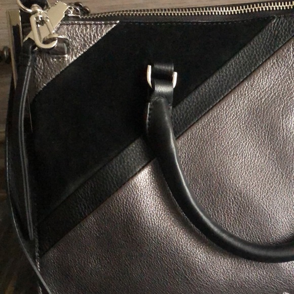 Vince Camino Handbag - Picture 2 of 13